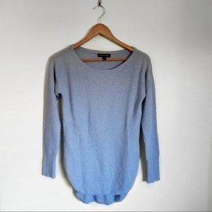 Banana Republic Blue Sweater - Size Extra Small